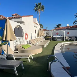 3* Holiday park Rainbow Golf Bungalows, Gay Men-only